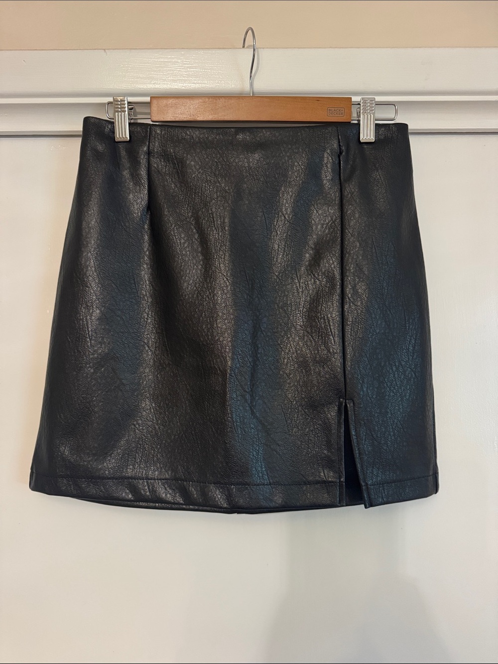 wild fable Black Faux Leather Mini Skirt with Front Slit